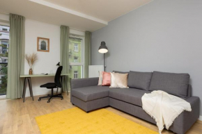 Warsaw Praga Stalowa Apartment with balcony by Noclegi Renters